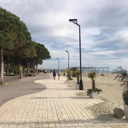 Modern & Homely Beach With Seaview Wifi - Aircon Apartamento